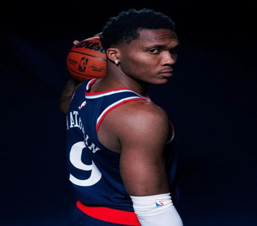 杨佳敏领跑,北极羽毛球,公开赛女单,太阳城,太阳城娱乐,太阳城app,太阳城赌场