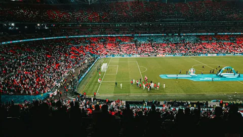 王艺衡3.08秒刷新三阶魔方世界纪录！28亮73次，成就非凡！